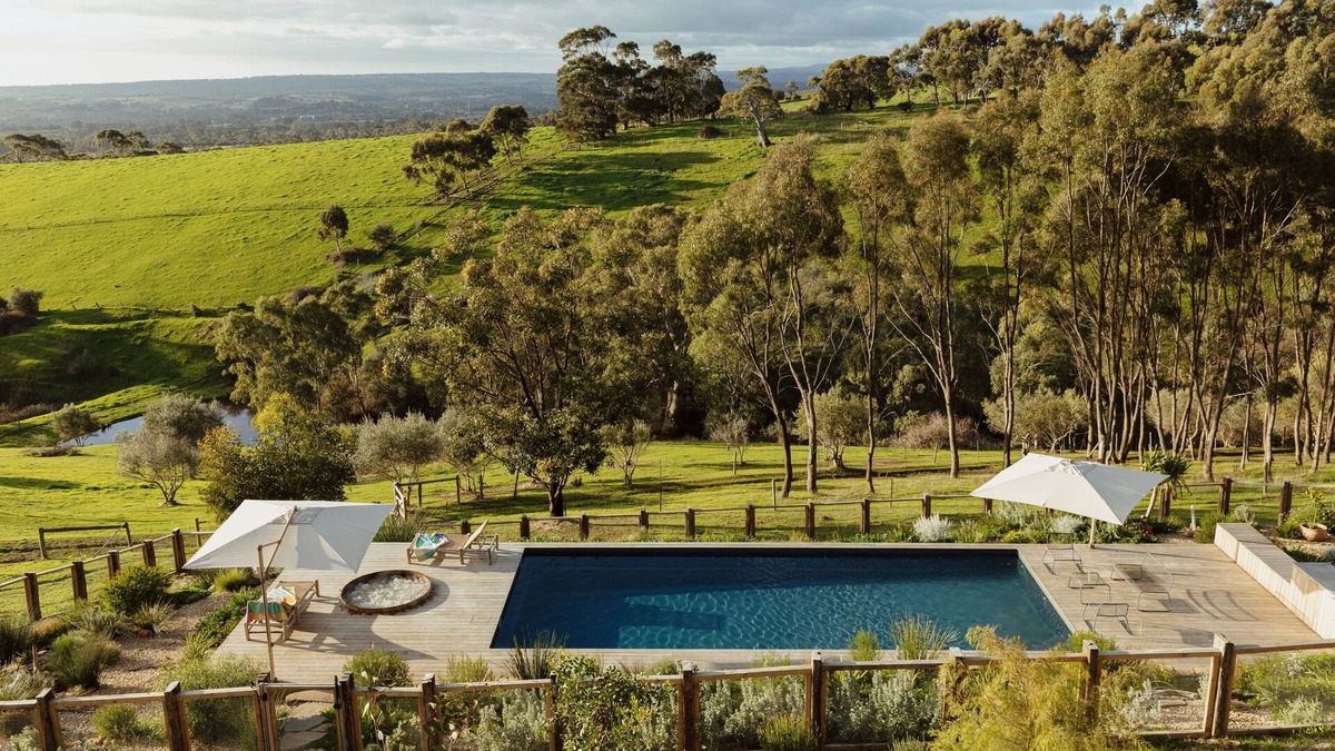 The Range Villa | TIMBA: Luxury bush rtreet with pool and spa