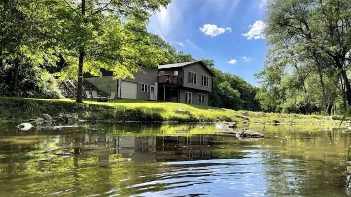 Westby House | Timber Coulee Creek in backyard, king size bed, grill on deck, large garage.