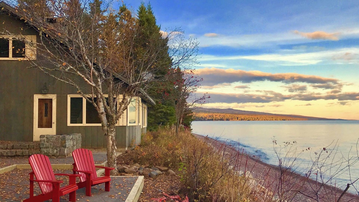 Lutsen Cottage | Timber-frame Beach Chalet on Lake Superior between Lutsen and Grand Marais