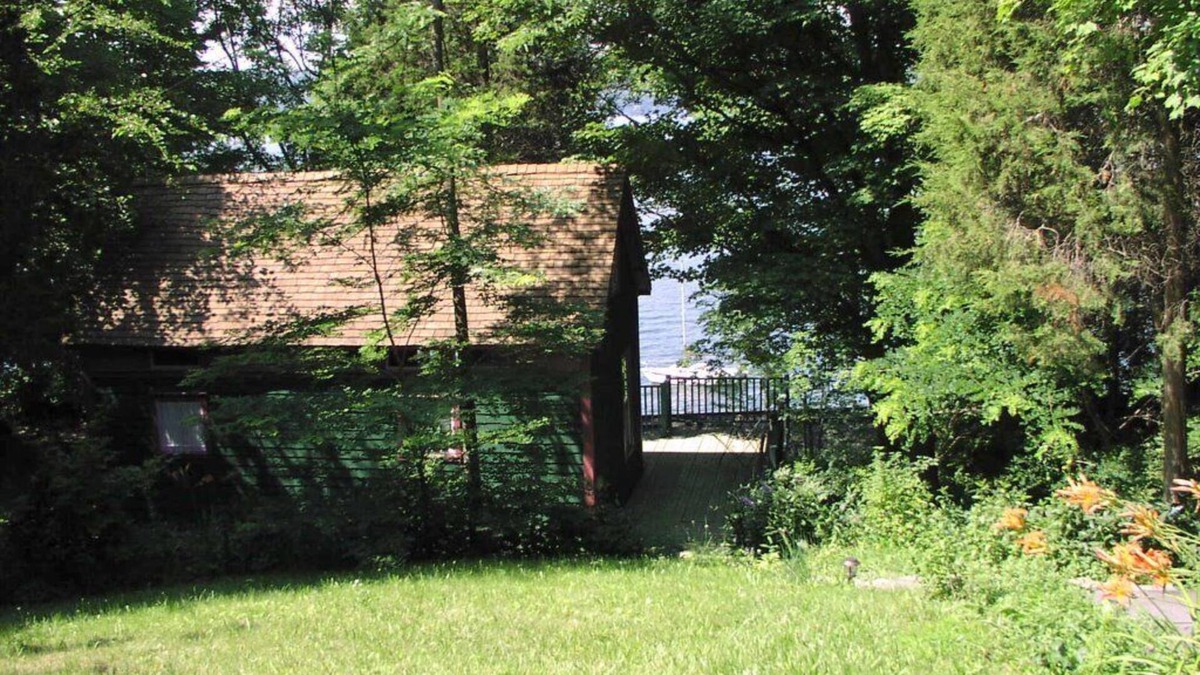 Lansing Cabin | Timber Frame Cabin On Lake