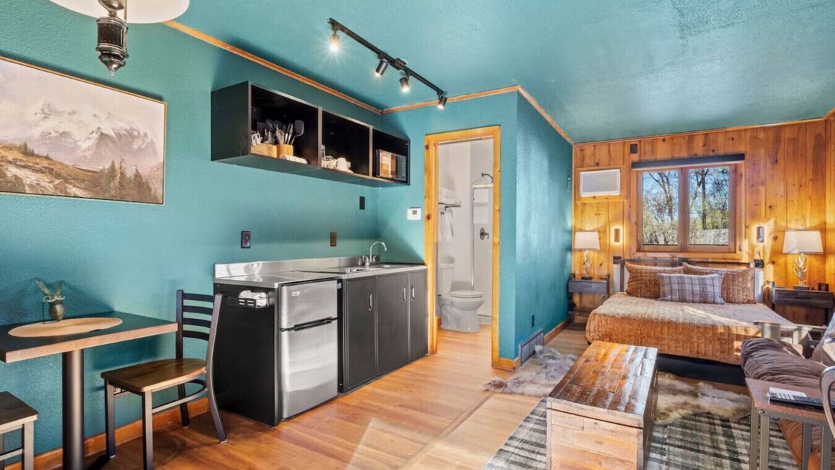 Colorado Springs Cabin | Timber Lodge Cabin #31
