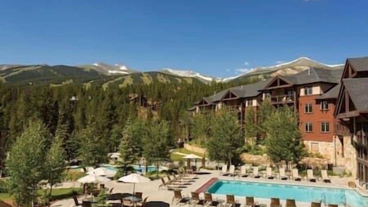 Four O'Clock Apartment | Timber Lodge Resort & Spa, Jacuzzi, Pool