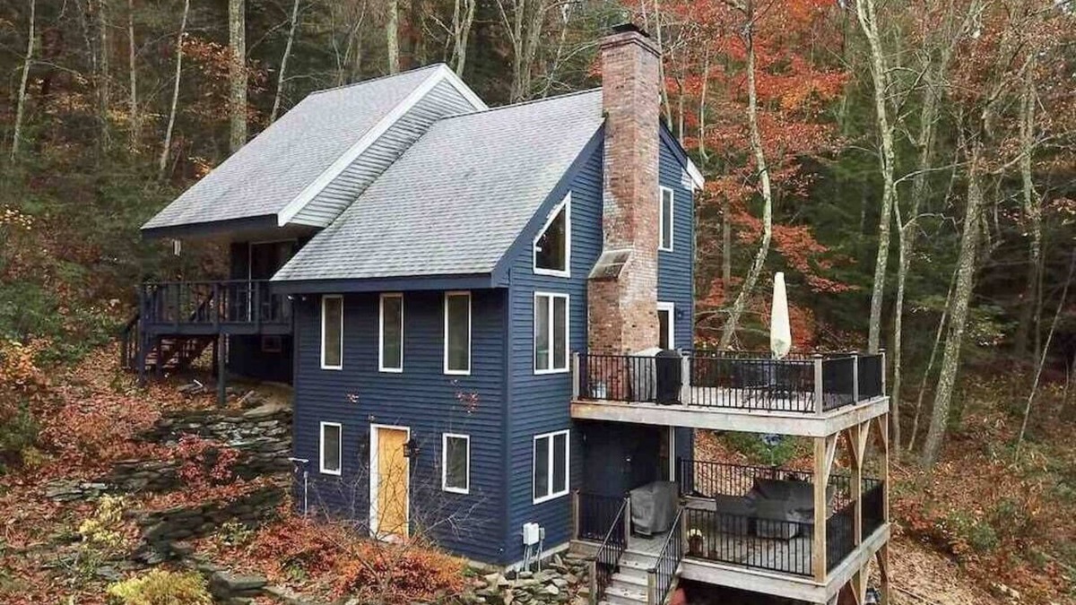 Egremont House | Timberdoodle-a mountainside treehouse