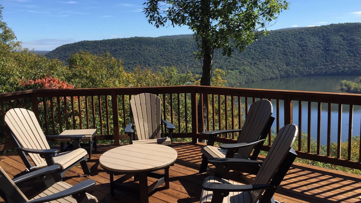 James Creek House | Timberlake Vista, Lake House With Spectacular View, Near Shy Beaver Boat Launch