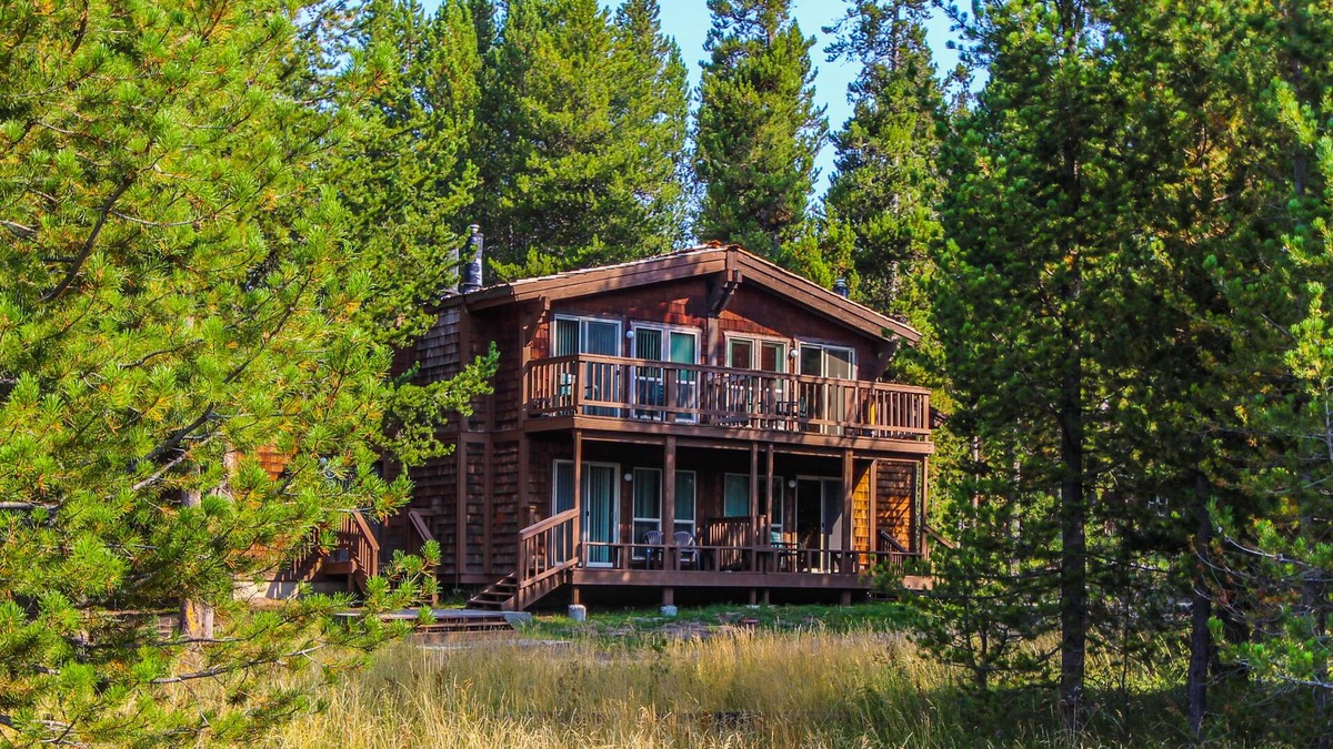 Island Park Apartment | Timbers at Island Park Village Resort