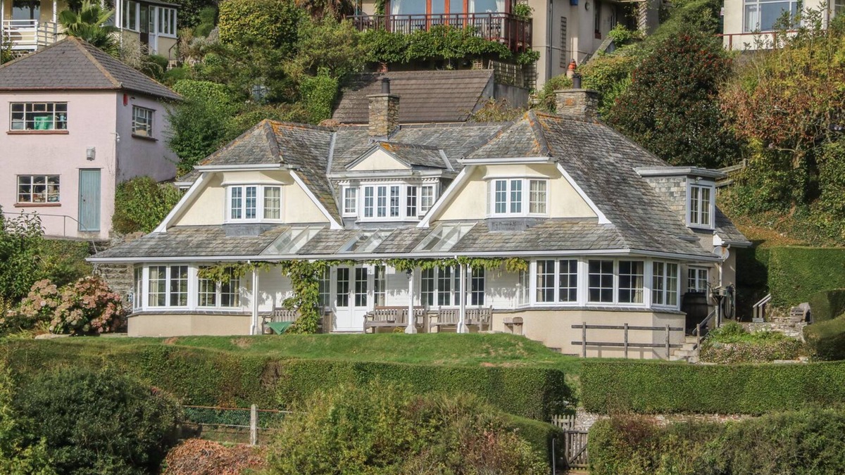 Newton Ferrers Cottage | Timbers