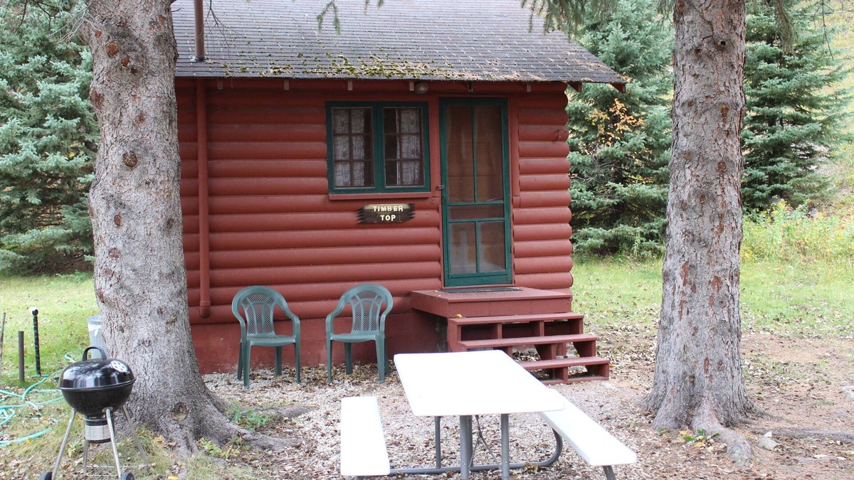Cheyenne Crossing Cabin | Timbertop Cabin in Spearfish Canyon