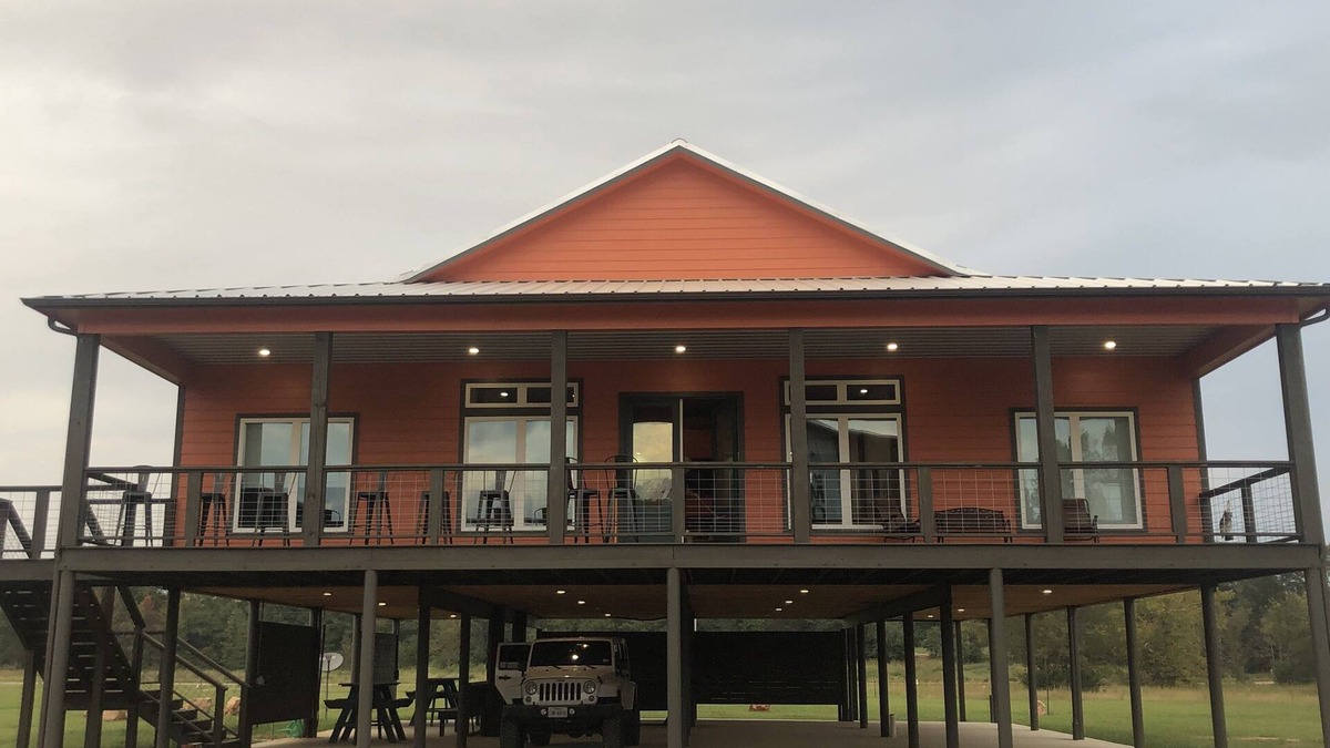 Glenwood Cabin | Time For Livin…just a few steps from the Caddo River