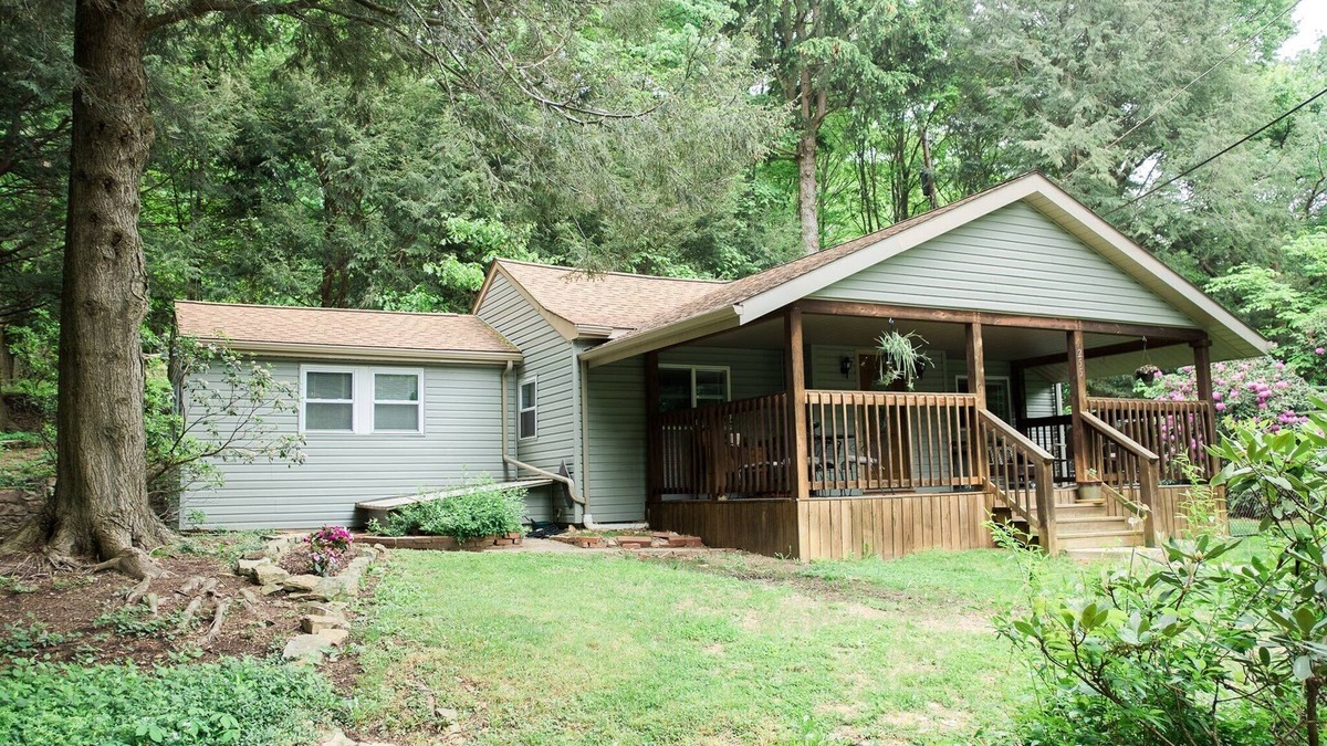 Hopwood House | Time for some summer fun! Go Hiking, Biking, Rafting or explore mountain trails!