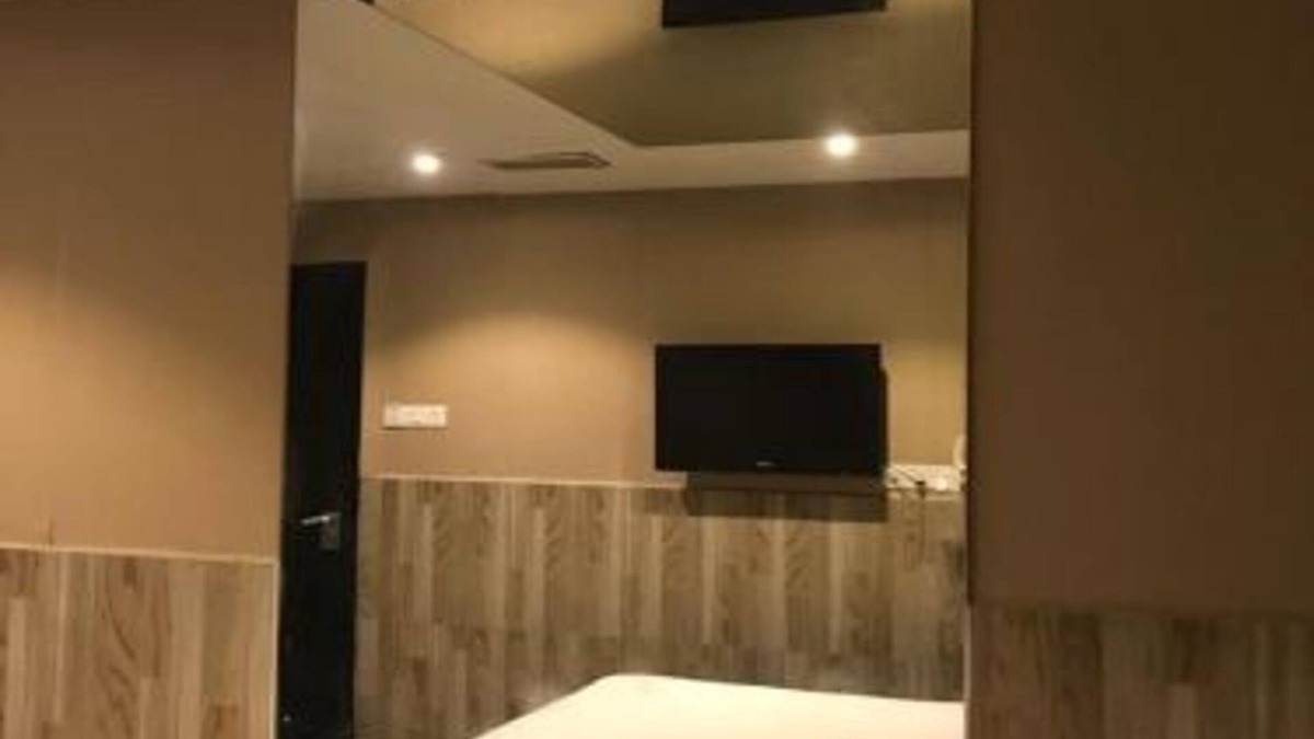 Taman Bukit Labu Hotel | Time Hotel Seremban