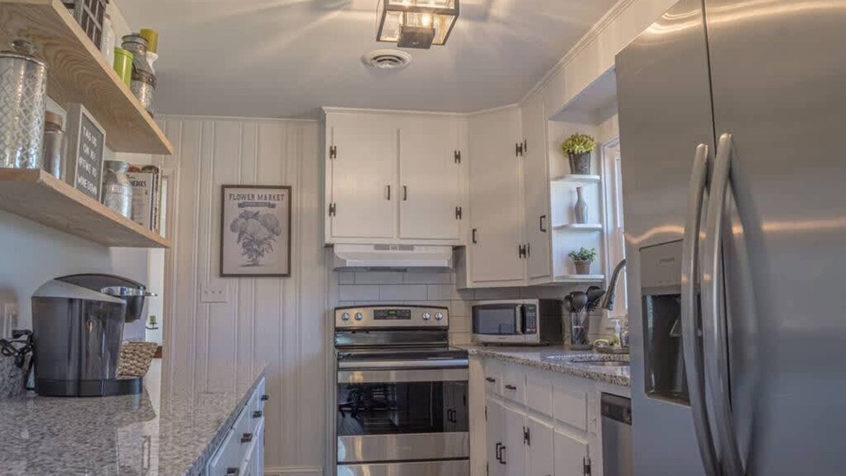Afton House | Time to Wine Down - Family Home