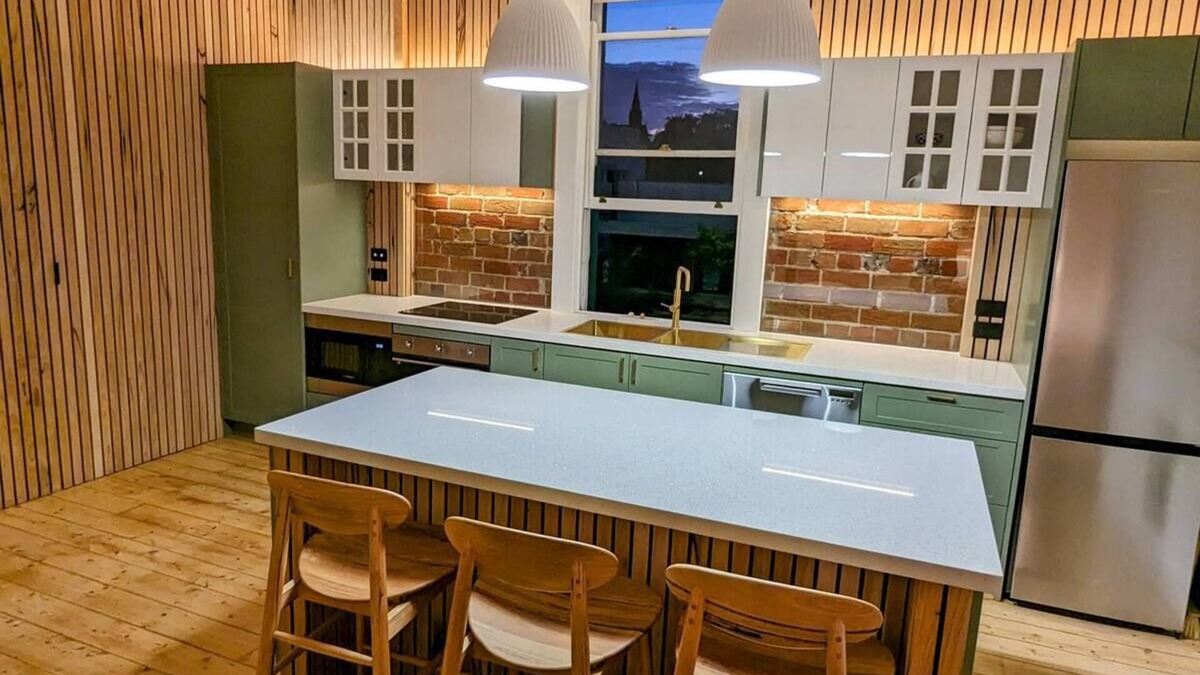 Cooma Apartment | Timeless, classy, central!