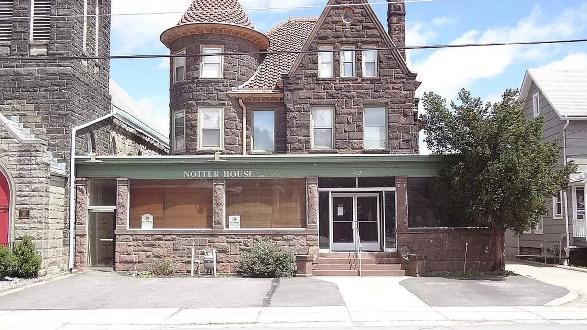 DuBois Apartment | Timeless Elegance: 1 BR Haven in Historic Home