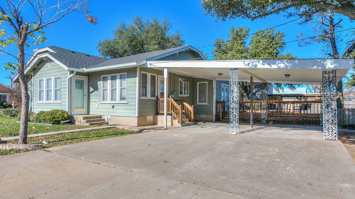San Angelo House | Timeless Getaway in San Angelo! Fully renovated 3BR/2BA 1920s Home