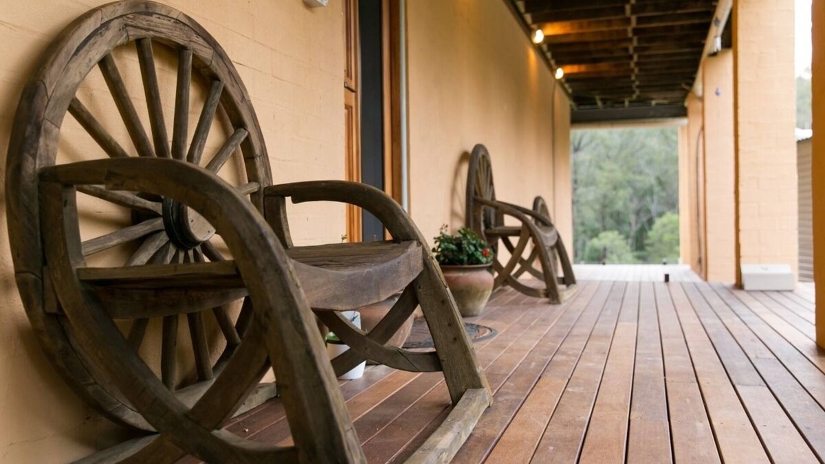 Sawyers Gully Apartment | Timeless trails and tranquility