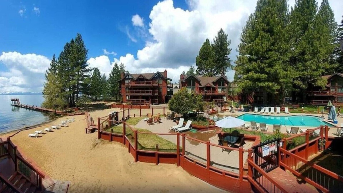 Tahoe Vista Condo | Timeshare Week May 27-June 3 1 Bedroom Condo on ground level with view of the Beach and Lake Tahoe