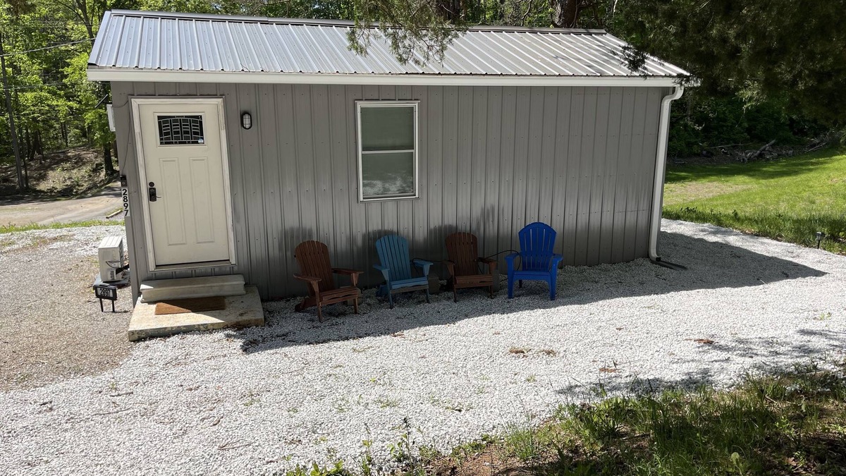 Nancy Cabin | Timy Home near Wolf Creek Marina & multiple boat ramps with a full kitchen