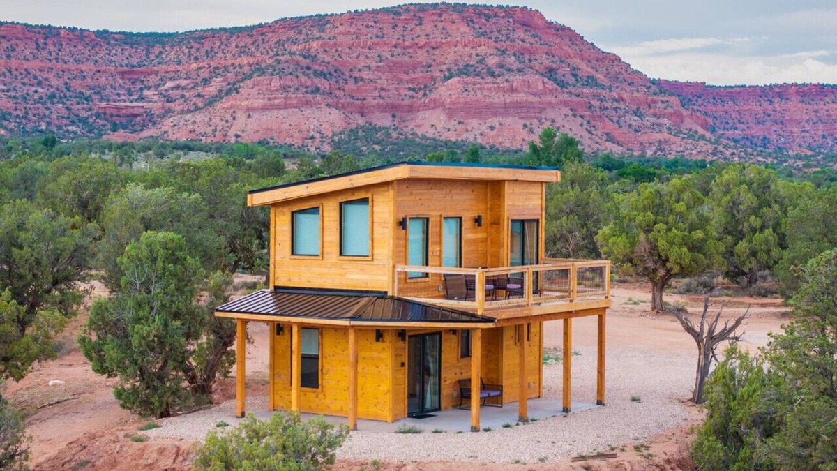 Kanab Cabin | Tiny Cabin, #6 8-Mile Gap View @ The Cedars