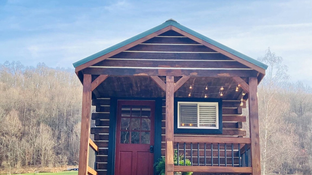 Blairs Mills Cabin | Tiny Cabin Along the River