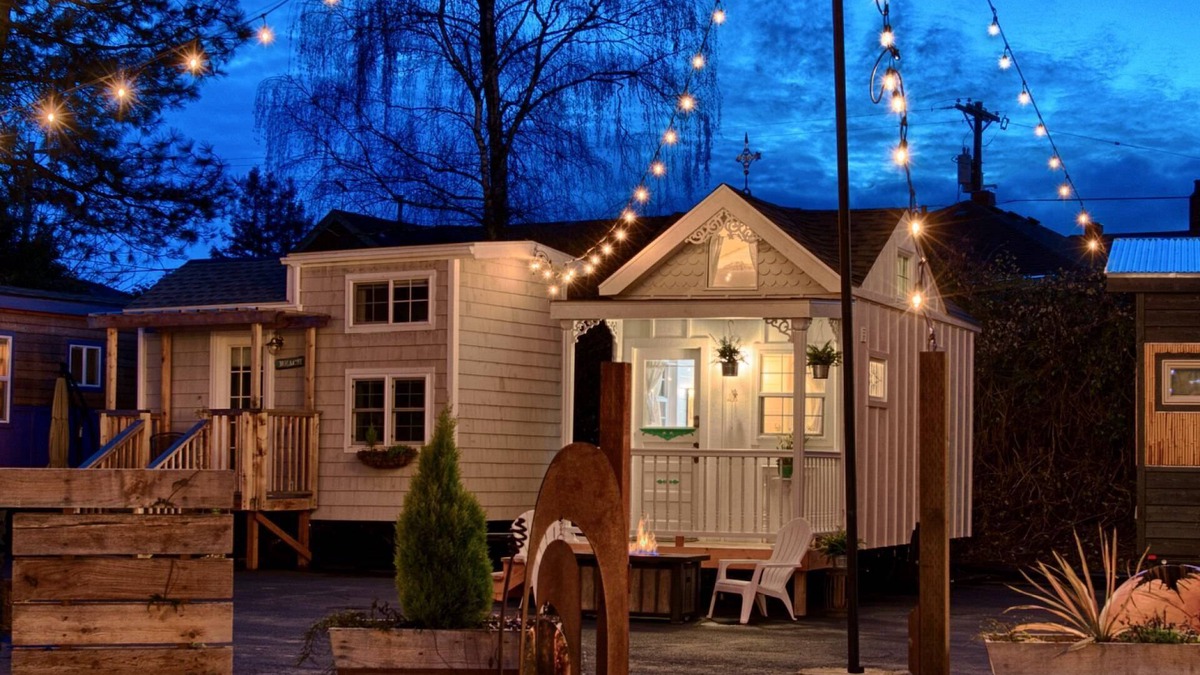 Kerns Hotel | Tiny Digs - Hotel of Tiny Houses