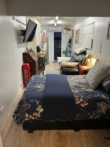Central Coast Apartment | TINY HOME - Benny’s Bar