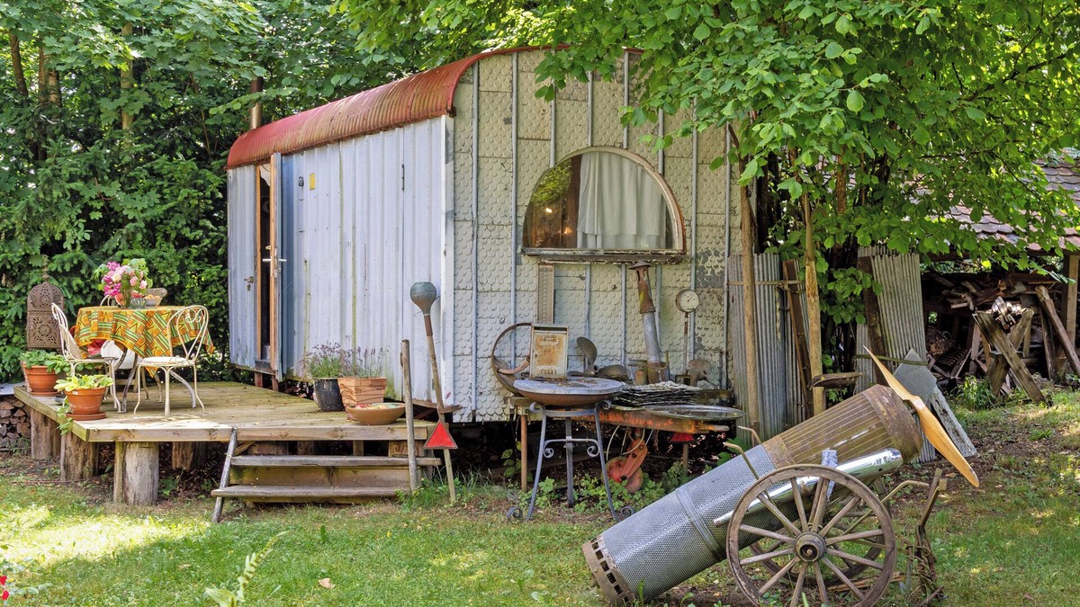 Bad Waldsee House | Tiny Home 'House' with Private Terrace, Shared Garden and Wi-Fi