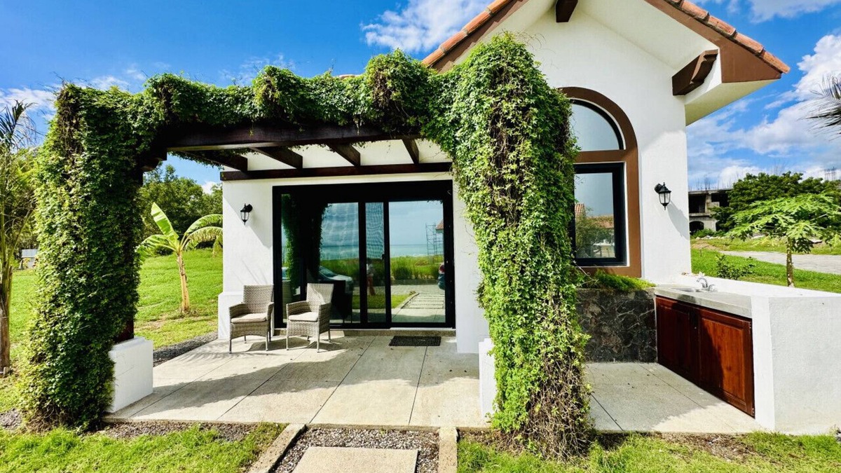 San Diego House | Tiny home in Gran Pacifica Resort, Nicaragua