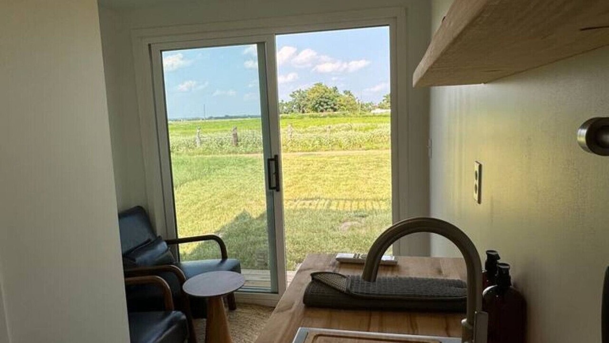 Smithville House | Tiny Home off the Colorado River