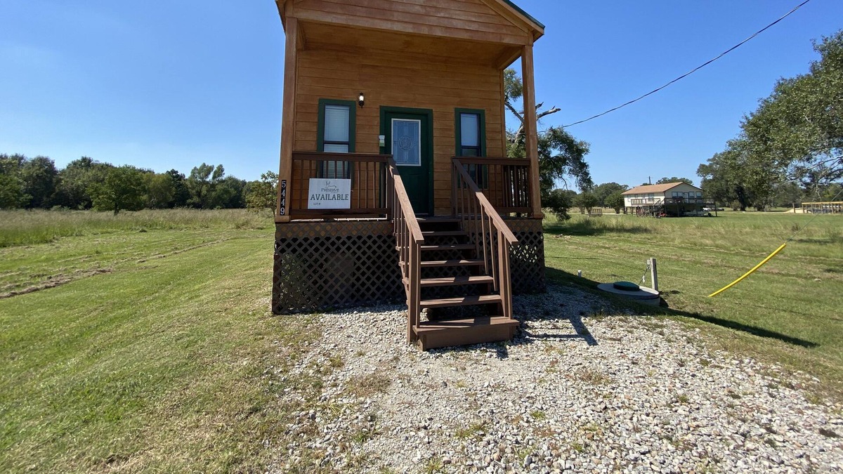 Cleveland Cabin | Tiny Home with lake, trails, and more