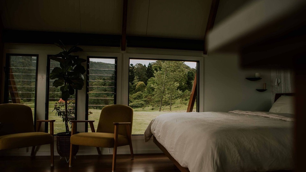 Grevillia Bed & Breakfast | Tiny Home with outdoor heated pool (Pet-Friendly!)