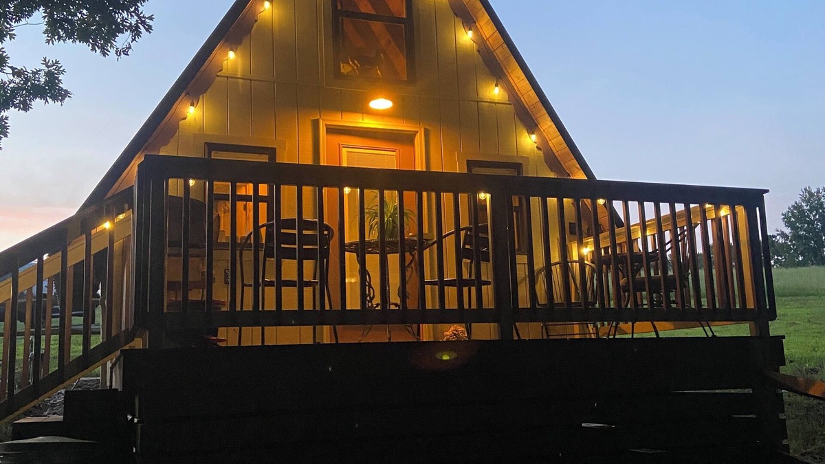 Henderson Cabin | Tiny House at Wishing Creek