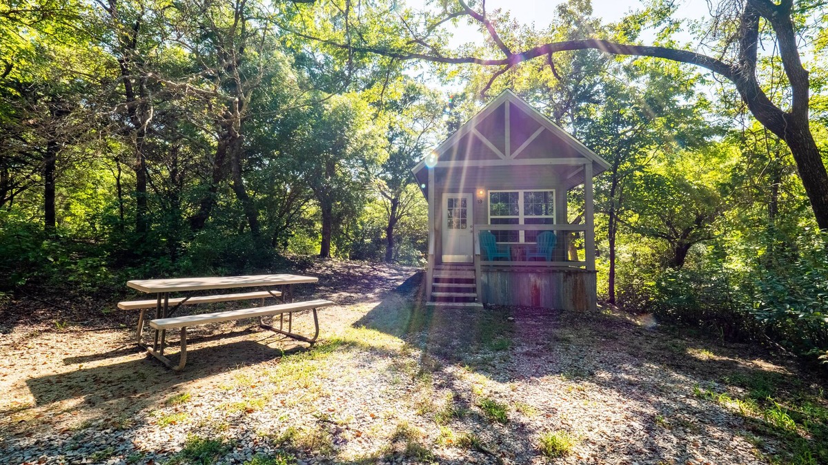 Van Alstyne Cabin | Tiny House Cabins