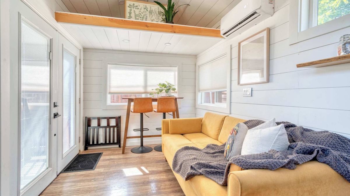 Alberta Arts District Apartment | Tiny House Close to Food, Coffee & Art