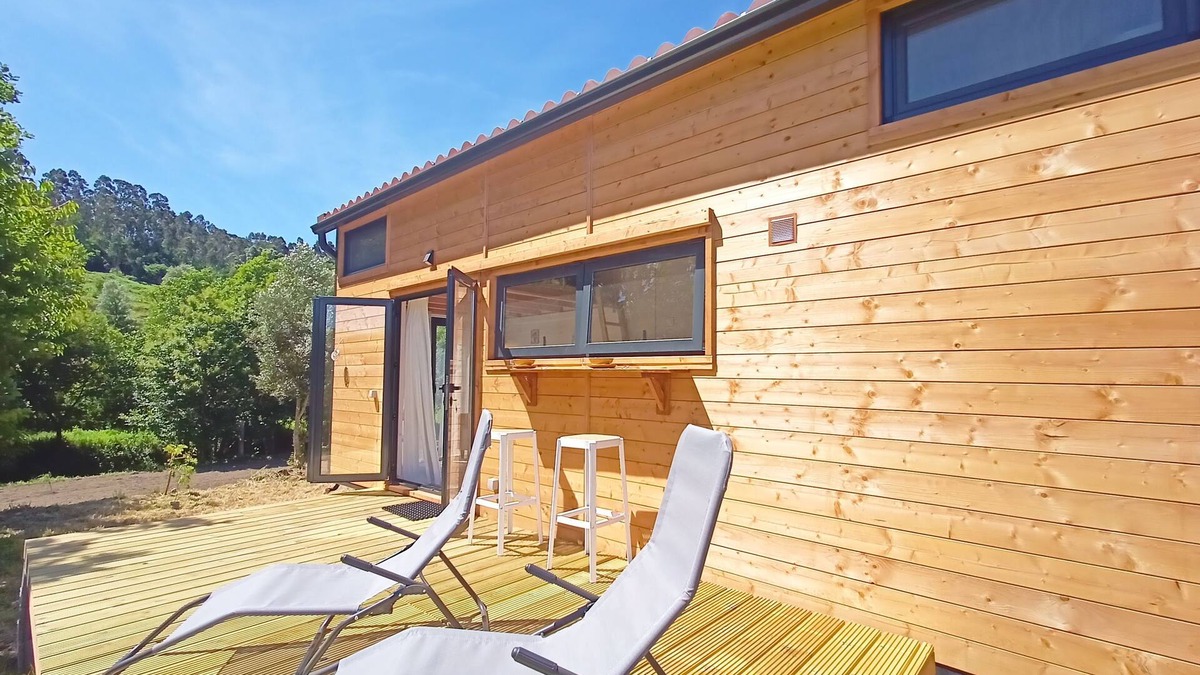 Arcos de Valdevez Cabin | Tiny House in Sabadim: Disconnect and Comfort in Nature