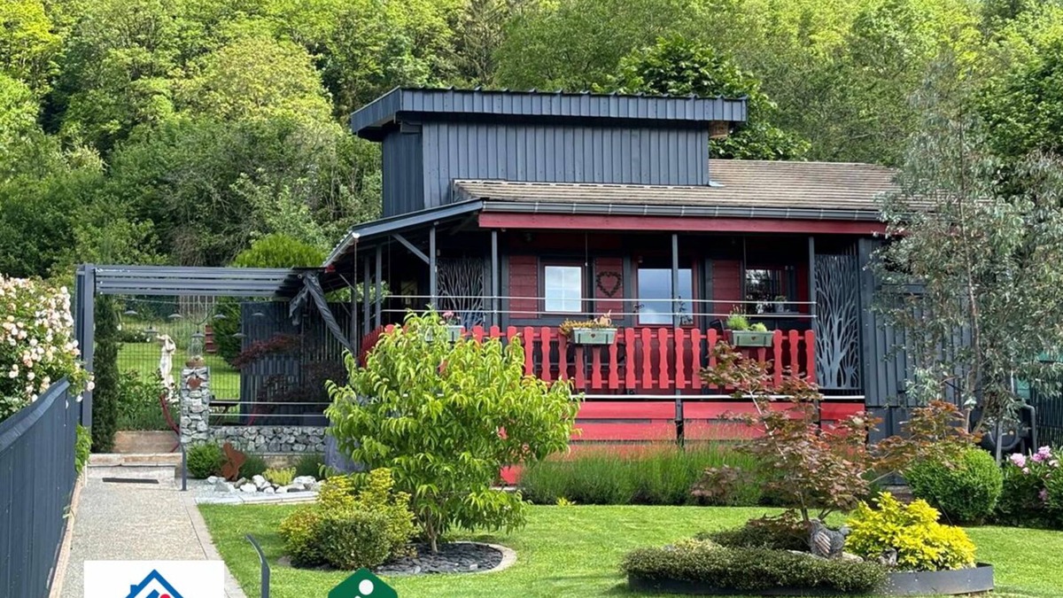 Echenoz-la-Meline Ski Chalet | Tiny House LE Chalet