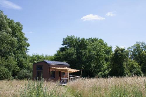 Philippeville Cabin | Tiny House Les Jours Heureux Sejour nature pres de Dinant et des Lacs de l Eau d Heure