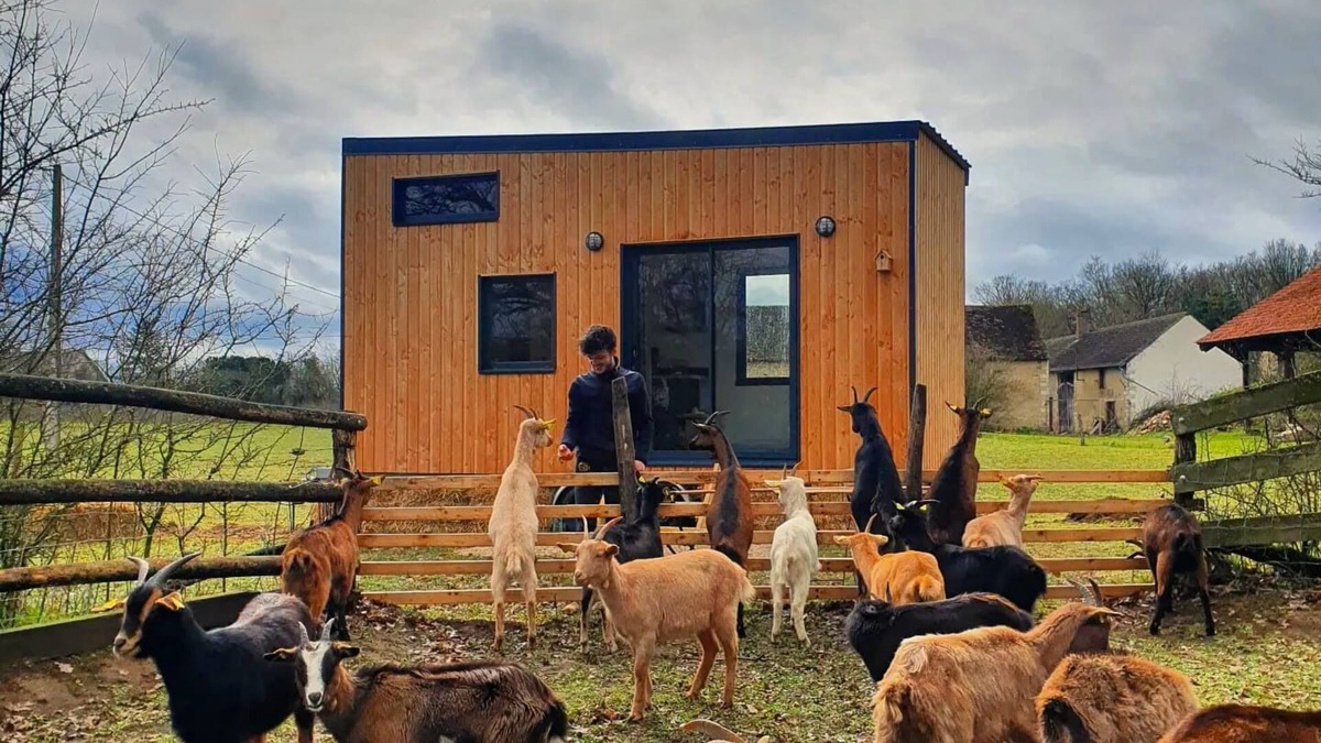 Girolles Cabin | Tiny House Nature in the heart of a goat farm near Montargis - 1h from Paris!