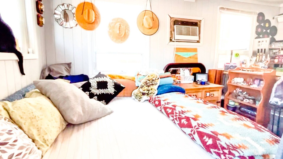 West Belmar House | Tiny House Surf Shack by the Beach - Bring your Pets!