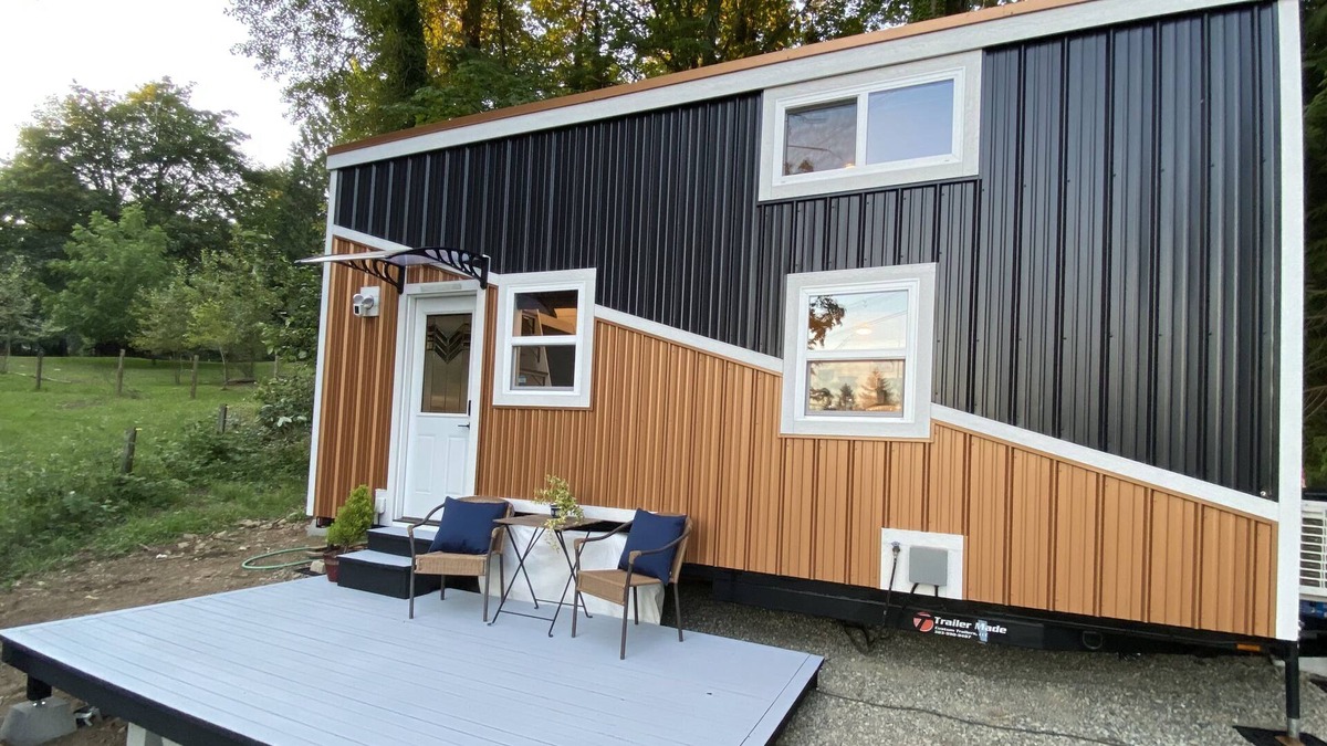 Mirrormont Apartment | Tiny House Tranquil Forest Retreat