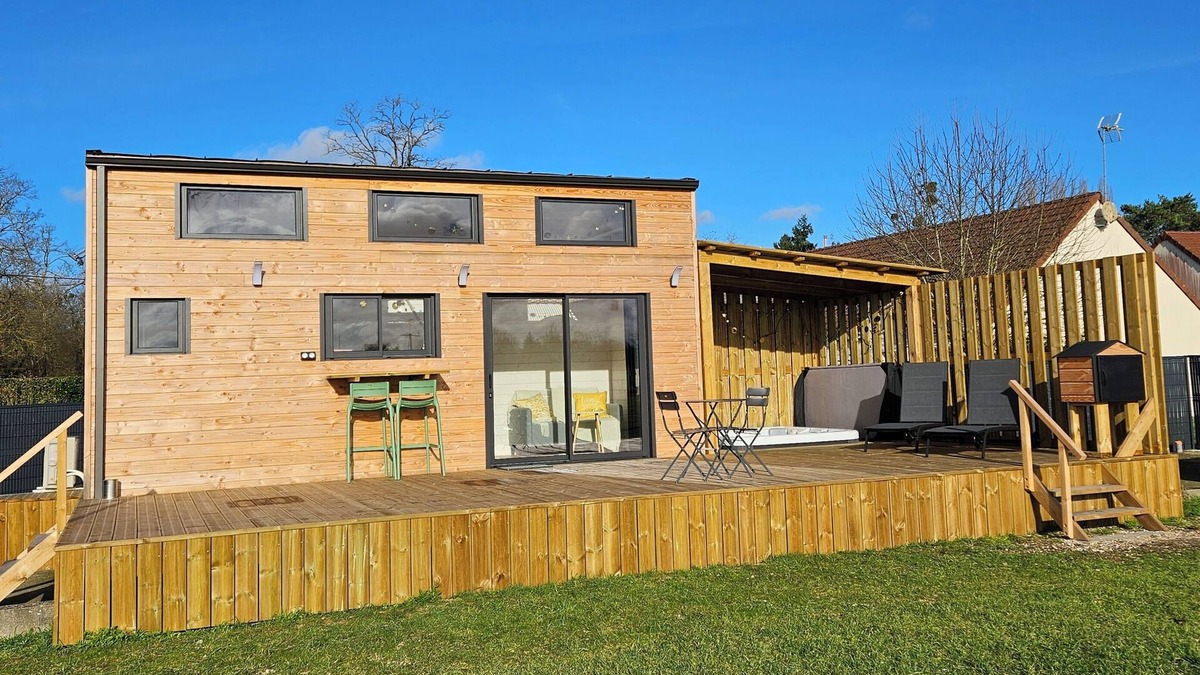 Boigny-sur-Bionne Cabin | Tiny House with private Spa