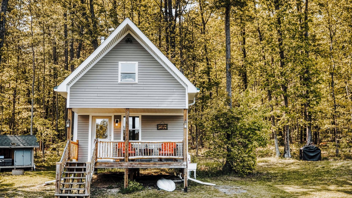 Horseheads Cabin | Tiny pond side cabin off-grid near the Fingerlakes