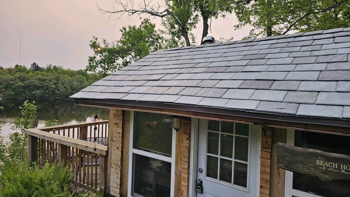 St. Cloud Cabin | Tiny rustic home next to the Mississippi