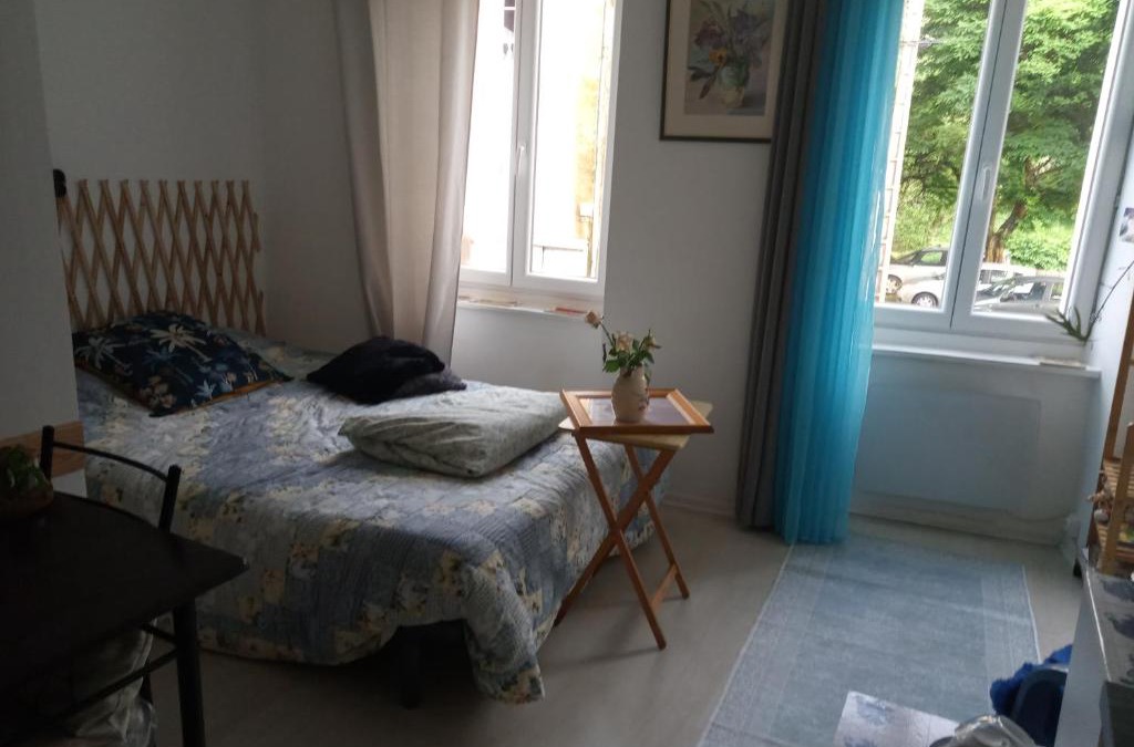 Castelnau-Durban Apartment | Tiny Studio Ariège Pyrénées