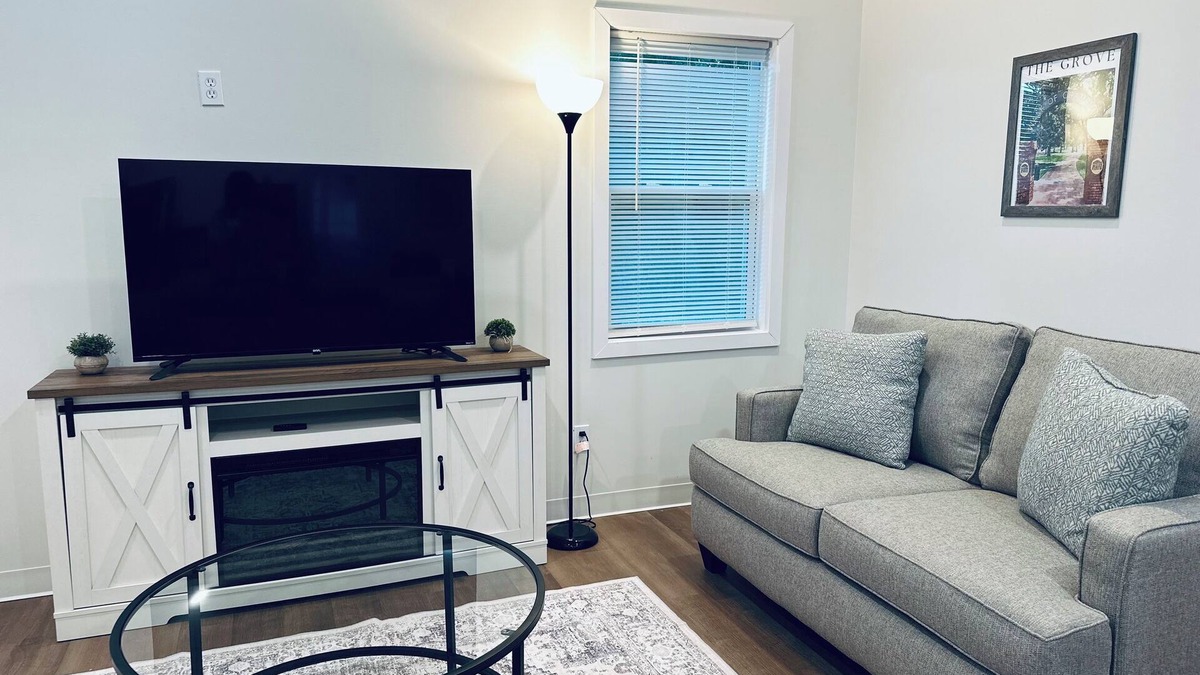 Oxford House | Tiny Taylor Retreat - minutes from Ole Miss Campus