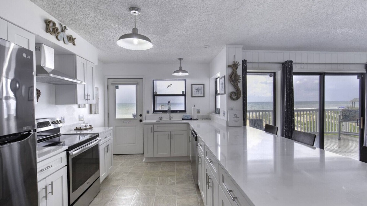 Palm Coast House | Tipsy Turtle & Funky Pelican Massive Oceanfront