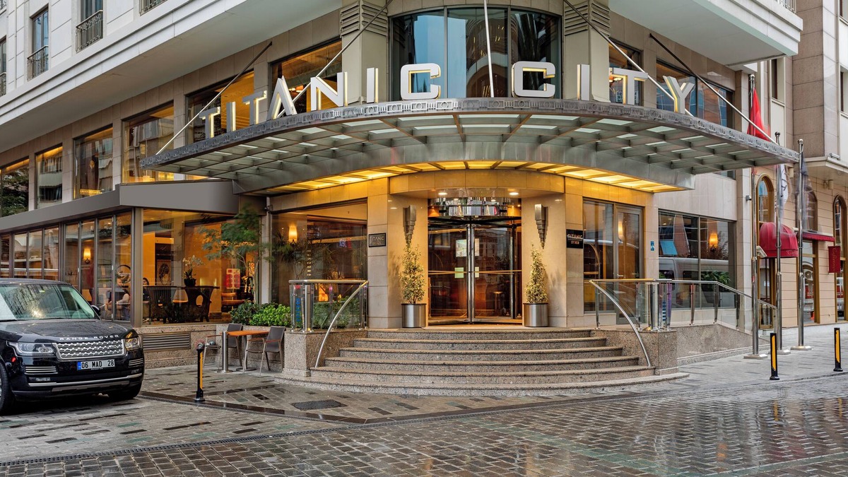 Talimhane Hotel | Titanic City Taksim