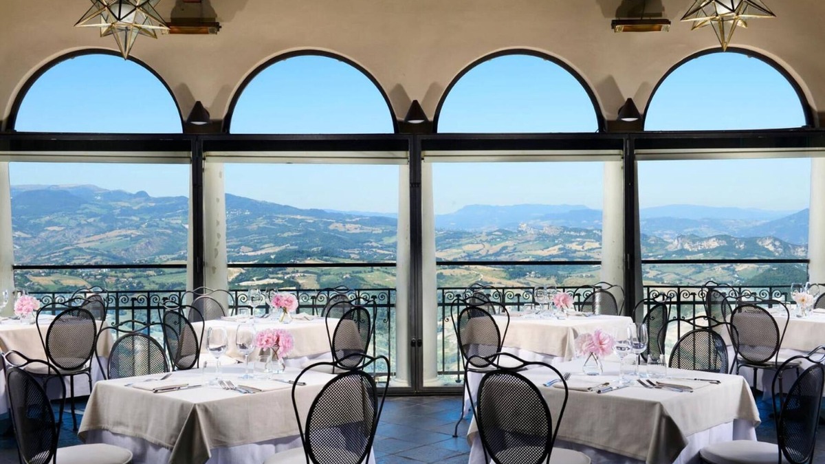 San Marino Hotel | Titano Suites