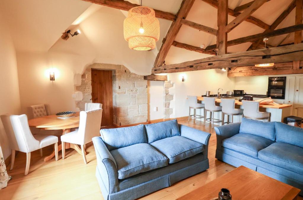 Melbourne House | Tithe Barn