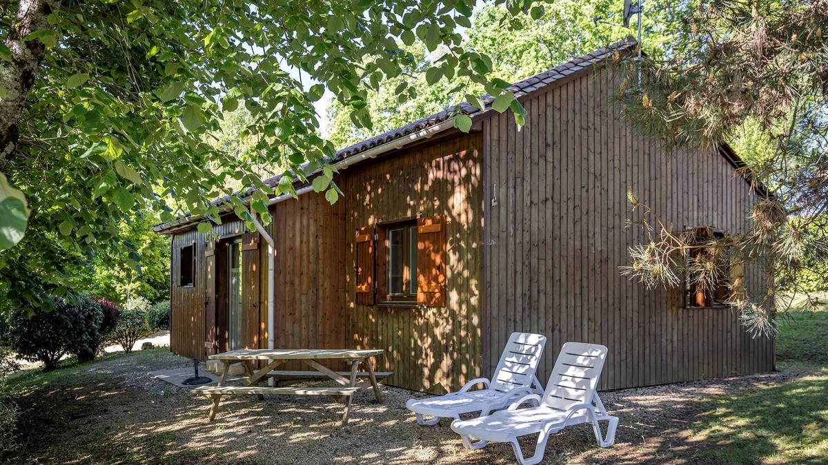 Saint-Avit-Senieur Ski Chalet | Titmouse, Gîte in Dordogne