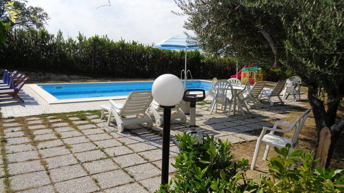 Montottone Villa | TITTY'S HOUSE, OASIS OF PEACE IN THE GREEN OF THE MARCHIGIAN HILLS.